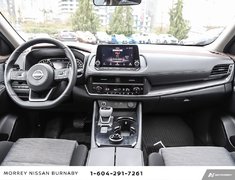 2023 Nissan Rogue SV AWD + ULTRA LOW KMS