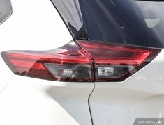 2023 Nissan Rogue SV // MIDNIGHT EDITION