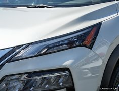2023 Nissan Rogue SV AWD // MOONROOF
