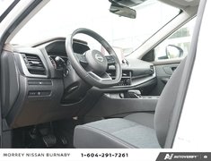 2023 Nissan Rogue SV AWD // MOONROOF