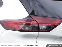 2023 Nissan Rogue PLATINUM // 2.99% FINANCING