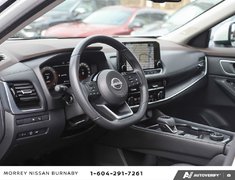 2023 Nissan Rogue PLATINUM // 2.99% FINANCING