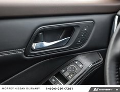 2023 Nissan Rogue SL AWD // NO ACCIDENTS