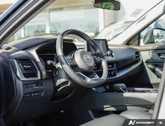 2023 Nissan Rogue SV AWD // MIDNIGHT EDITION