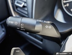 2023 Nissan Rogue SV AWD // MIDNIGHT EDITION