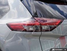 2023 Nissan Rogue PLATINUM // 2.99% FINANCING