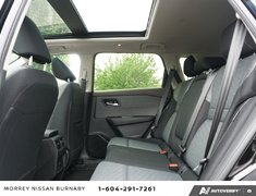 2023 Nissan Rogue SV AWD // 2.99% FINANCING!