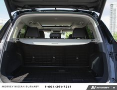 2023 Nissan Rogue SL // 2.99% FINANCING