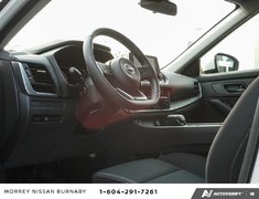 2024 Nissan Rogue S AWD // ULTRA LOW KMS