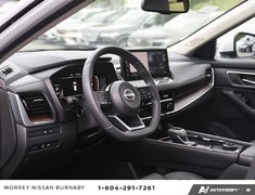 2024 Nissan Rogue PLATINUM // 2.99% FINANCING