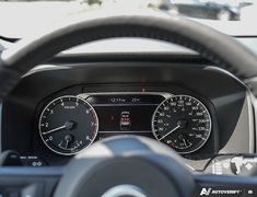 2024 Nissan Rogue S AWD // 2.99% FINANCING