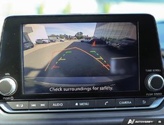 2024 Nissan Rogue SV MOONROOF // 2.99% FINANCING