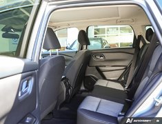2024 Nissan Rogue SV MOONROOF // 2.99% FINANCING