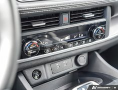 2024 Nissan Rogue SV PREMIUM // CERTIFIED