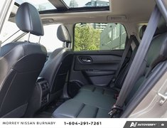 2024 Nissan Rogue SL // 2.99% FINANCING