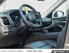 2024 Nissan Rogue SL // 2.99% FINANCING