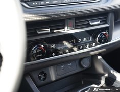 2024 Nissan Rogue SV SUNROOF