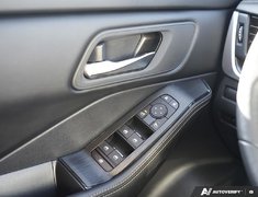 2024 Nissan Rogue SV SUNROOF