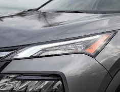 2025 Nissan Rogue SV MOONROOF