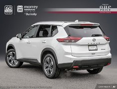 2025 Nissan Rogue SV Moonroof