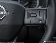 2026 Nissan Rogue SV Moonroof