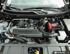 2026 Nissan Rogue SV Moonroof