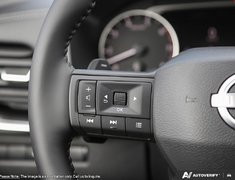 2026 Nissan Rogue SV Moonroof