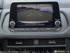 2026 Nissan Rogue SV Moonroof