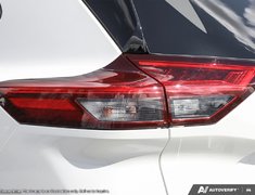 2026 Nissan Rogue SV Dark Armor