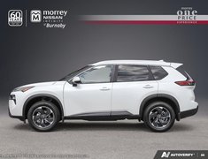 2026 Nissan Rogue SV Moonroof