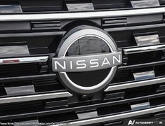 2026 Nissan Rogue SV Moonroof