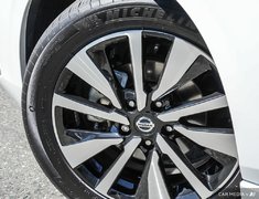 2023 Nissan Sentra SV CVT // LOW KMS