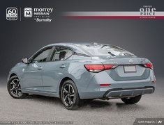 2025 Nissan Sentra SV MOONROOF