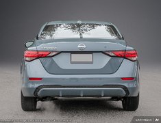 2025 Nissan Sentra SV MOONROOF