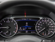 2025 Nissan Sentra SV MOONROOF