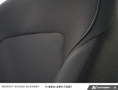2025 Nissan Sentra CVT // LOW KMS!