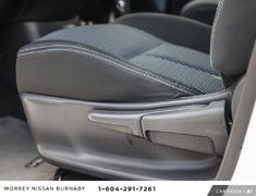 2019 Nissan Versa Note SV CVT + LOW KMS
