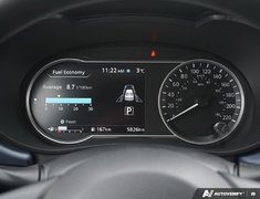 2025 Nissan Versa SV CVT