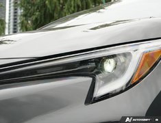 2024 Toyota Corolla SE // LOW KMS