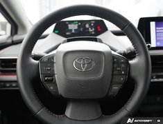 2026 Toyota Prius Plug-In Hybrid SE // ONLY 4100 KMS!