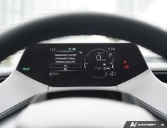 2026 Toyota Prius Plug-In Hybrid SE // ONLY 4100 KMS!