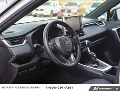 2022 Toyota RAV4 Prime XSE // PLUGIN HYBRID
