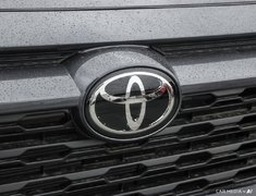 2025 Toyota RAV4 HYBRID XLE PREMIUM