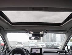 2025 Toyota RAV4 HYBRID XLE PREMIUM