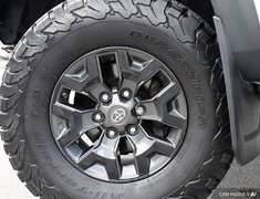 2020 Toyota Tacoma TRD OFFROAD + NEW TIRES