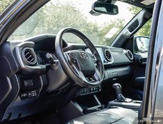 2021 Toyota Tacoma TRD SPORT // TONNEAU COVER