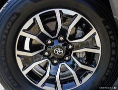 2021 Toyota Tacoma TRD SPORT // TONNEAU COVER