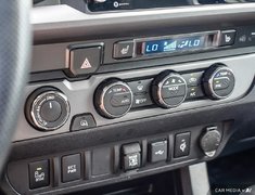 2021 Toyota Tacoma TRD SPORT // TONNEAU COVER