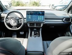 2023 VinFast VF 8 Plus