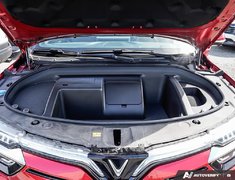 2023 VinFast VF 8 Plus